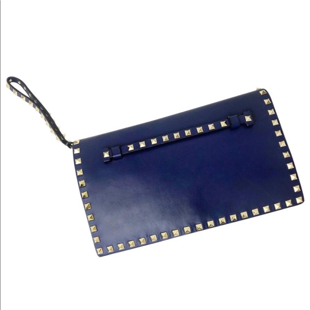 Valentino rockstud royal blue nappa leather clutch